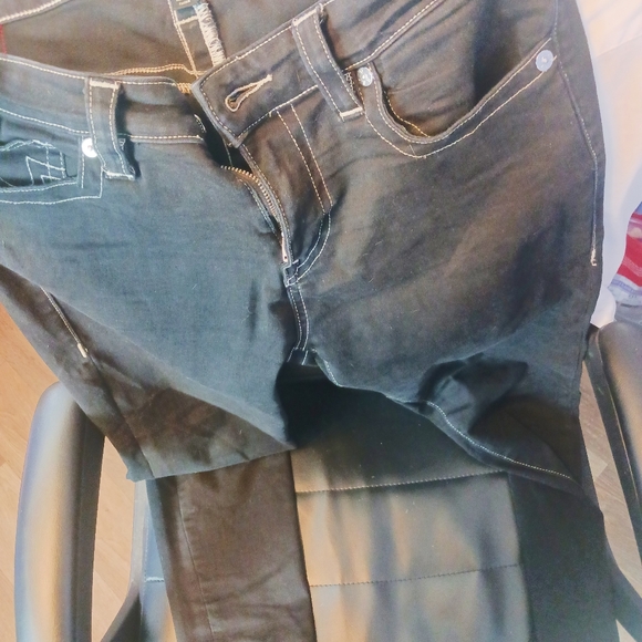 True Religion Jennie midrise jean - Picture 4 of 5